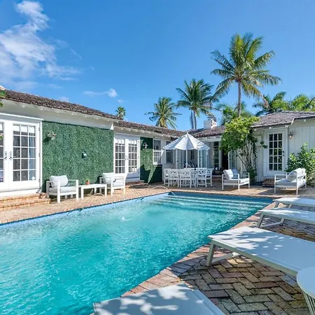 True Luxury Palm Beach A Designer Iconic Escape